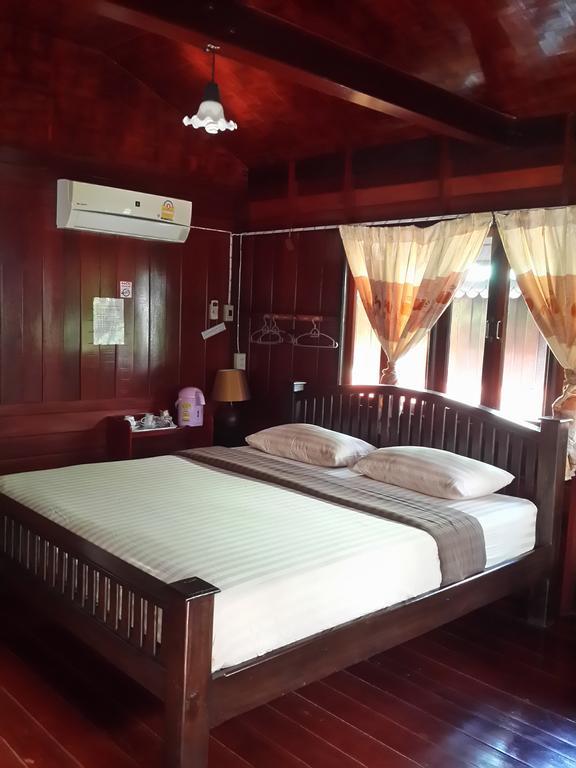 Baan Kong Homestay Phra Nakhon Si Ayutthaya Exterior photo